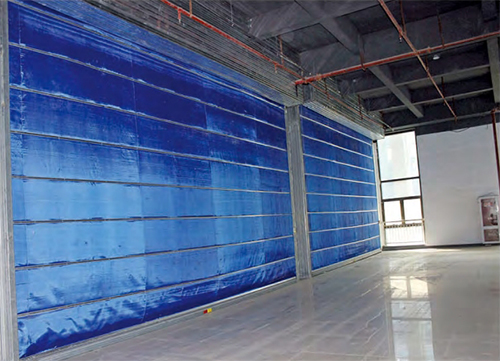 實(shí)用新型名稱(chēng)一種可折疊式扇頁(yè)攪拌器-1